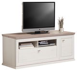 TV-Lowboard CAMRON in heller Holzoptik mit Fernseher und Dekoration, frontale Perspektive