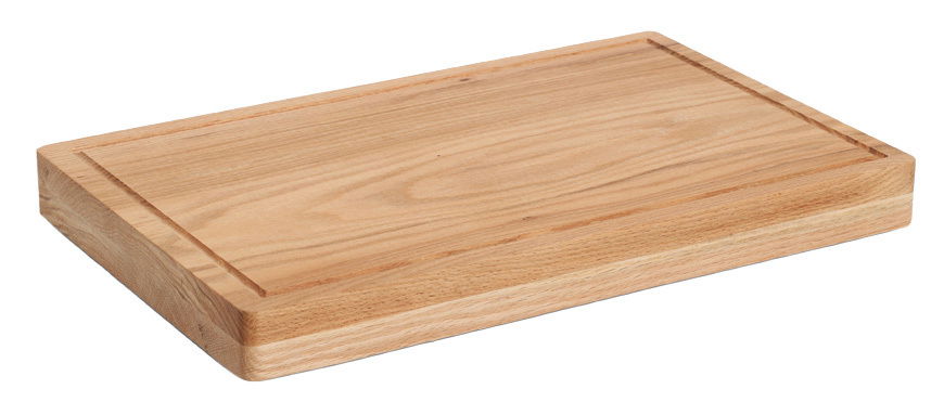 Rechteckiges Schneidebrett aus Eiche, 48x31cm, in einer leicht schrägen Perspektive fotografiert.