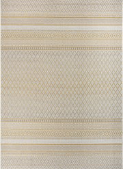 Bovenaanzicht van een rechthoekig tapijt in beige en wit met goudgele accenten, met een geweven ruit- en streepmotief in boho-stijl.