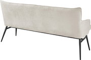 Rückansicht einer modernen, cremefarbenen Bank mit schwarzen Metallbeinen.
