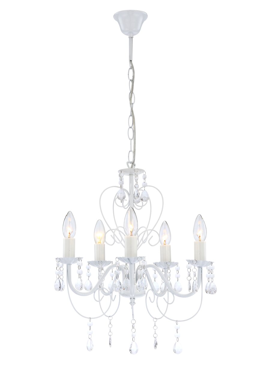 Eleganter weißer Kronleuchter mit fünf Kerzenlampen und Kristallanhängern, seitliche Perspektive
