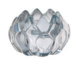 Teelichthalter aus mintfarbenem Glas in Blütenform, Ansicht von oben.