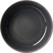 Draufsicht auf einen dunkelgrauen Suppenteller mit glatter Oberfläche, 23 cm Durchmesser.