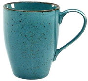 Türkise, gesprenkelte Keramik-Kaffeetasse mit Henkel und leicht abgesetztem Rand, freigestellt auf weißem Hintergrund, Frontansicht leicht von oben