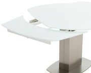 Moderner Esstisch mit ausziehbarer Glasplatte, seitliche Perspektive