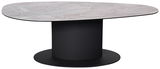 Moderner Couchtisch mit ovaler Marmorplatte und schwarzem, zylindrischem Sockel, seitliche Perspektive
