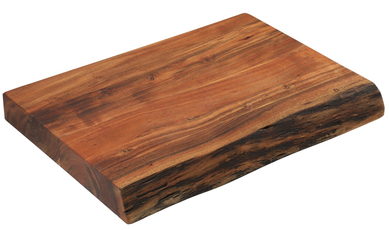 Zassenhaus Hackblock AKAZIE Massiver Hackblock aus Akazienholz mit natürlicher Maserung, perspektivisch von oben und der Seite fotografiert.