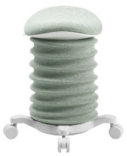 Frontalansicht eines modernen Aktiv-Sitzes mit wellenförmigem, gepolstertem Design und Rollen.