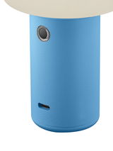 Nahaufnahme der blauen Basis einer Akku-Tischleuchte TINY mit USB-Anschluss und Schalter.