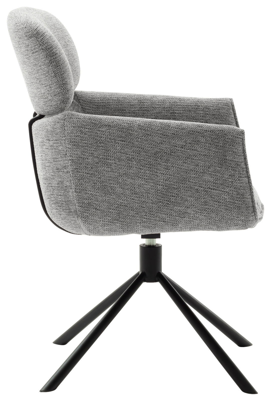 Grauer Sessel mit Stoffbezug, seitliche Perspektive, auf schwarzem Metallgestell mit vier Beinen.