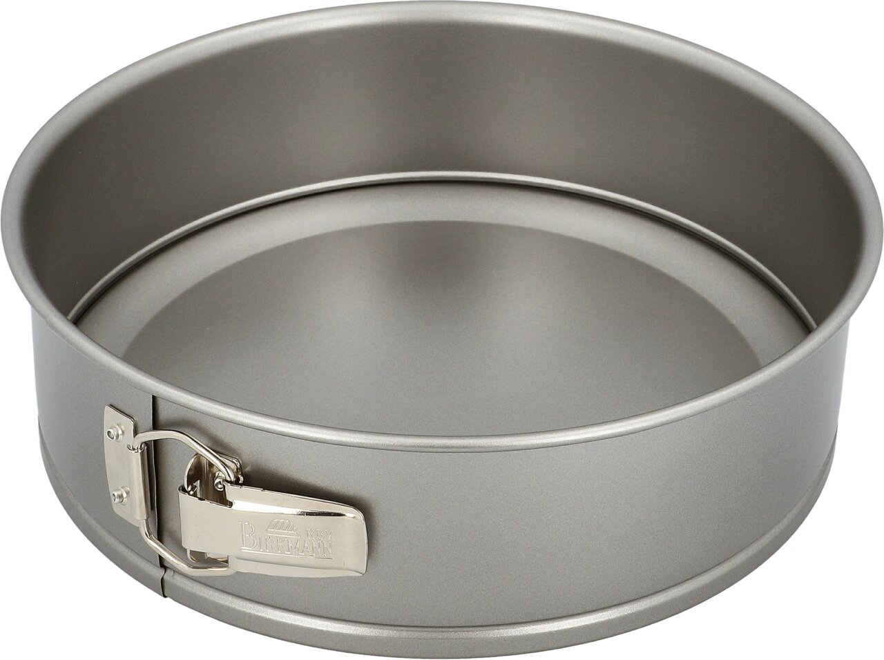 Birkmann Springform BASIC BAKING Runde Springform mit einem Durchmesser von 28 cm, seitliche Perspektive, mit silbernem Verschluss.