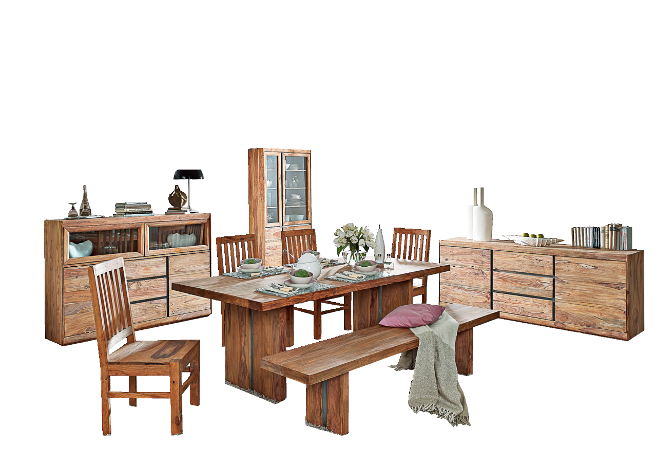 Landscape Esstisch SELONG Esszimmer mit Holzmöbeln, bestehend aus einem großen Esstisch, Stühlen und einer Bank, umgeben von Sideboards und Vitrinen, mit Blick auf einen Garten durch große Fenster.