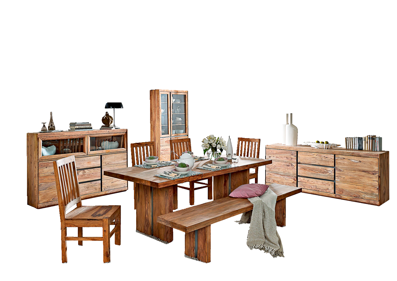 Landscape Esstisch SELONG Esszimmer mit Holzmöbeln, bestehend aus einem großen Esstisch, Stühlen und einer Bank, umgeben von Sideboards und Vitrinen, mit Blick auf einen Garten durch große Fenster.