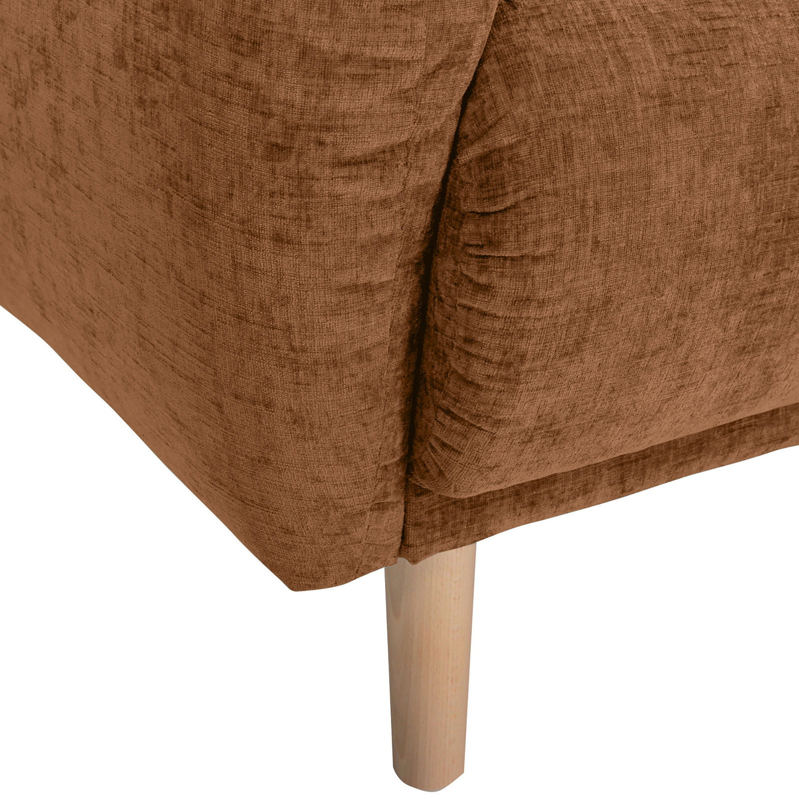 Nahaufnahme einer braunen Sofaecke mit Holzbein, Perspektive von der Seite