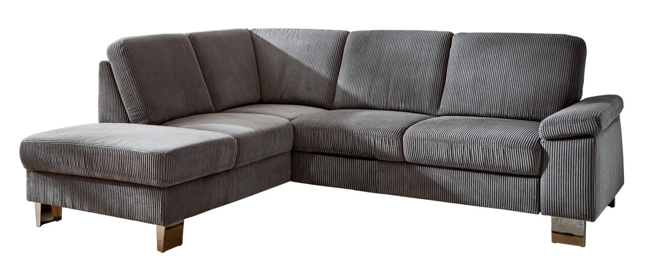 Grijze hoekbank met geribbelde stoffen bekleding, in perspectief gefotografeerd vanaf de linkervoorzijde.