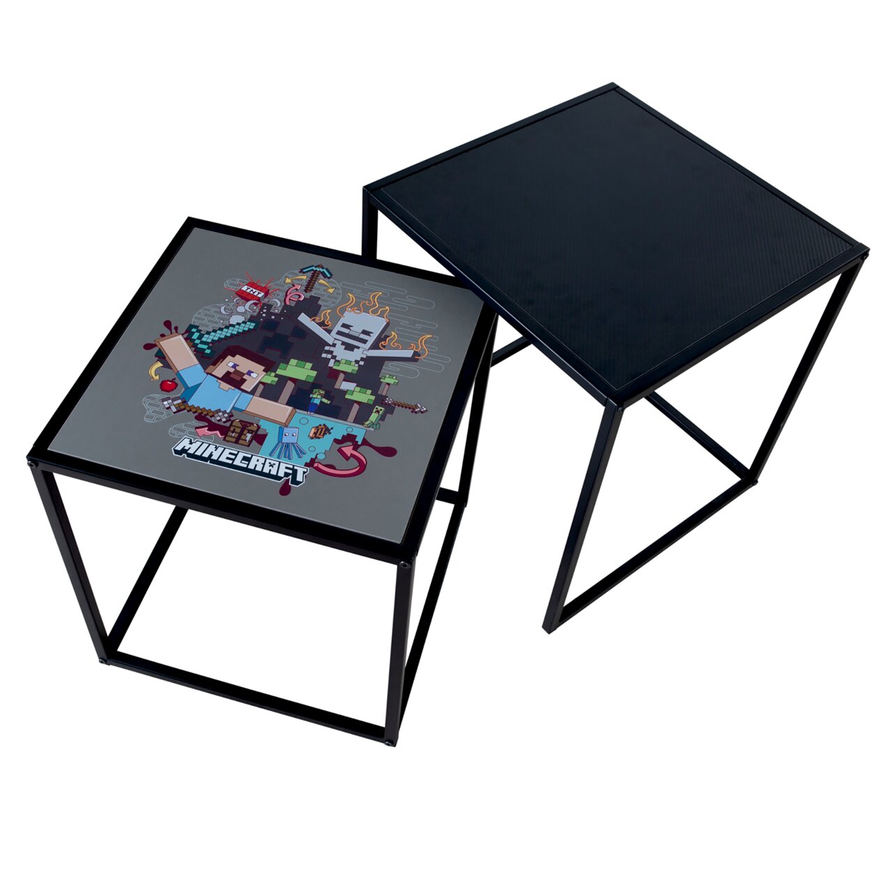 Twee vierkante bijzettafels met een zwart metalen onderstel; één tafel met een Minecraft-motief op het tafelblad, de andere met een zwart blad, schuin van bovenaf gefotografeerd in driekwartperspectief.