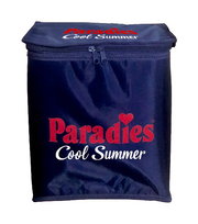 Vorderansicht einer blauen Tasche mit Reißverschluss, bedruckt mit 'Paradies Cool Summer'.
