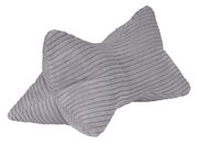 Grauer Leseknochen mit gerippter Textur, seitliche Perspektive