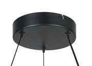 Schwarze Deckenhalterung einer LED-Hängeleuchte, von unten betrachtet