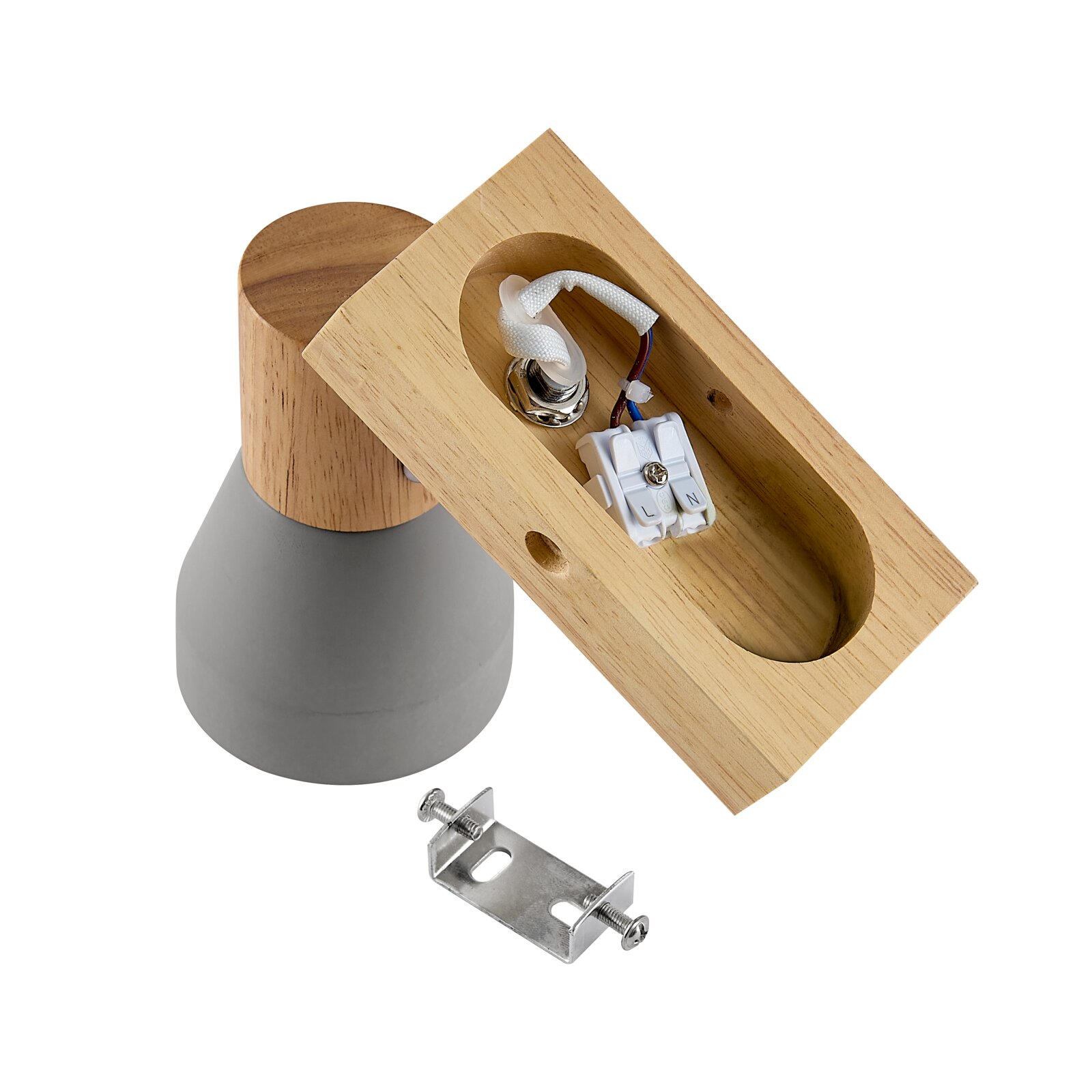 Deckenstrahler aus Holz und Metall in schräger Perspektive, mit sichtbarer Verkabelung und Montagehalterung.