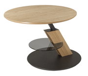 Moderne salontafel met rond houten blad, schuin houten onderstel en glazen plank, zijaanzicht