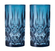 Twee blauwe longdrinkglazen in het Noblesse-design, van voren gefotografeerd, met een elegant slijpspatroon.