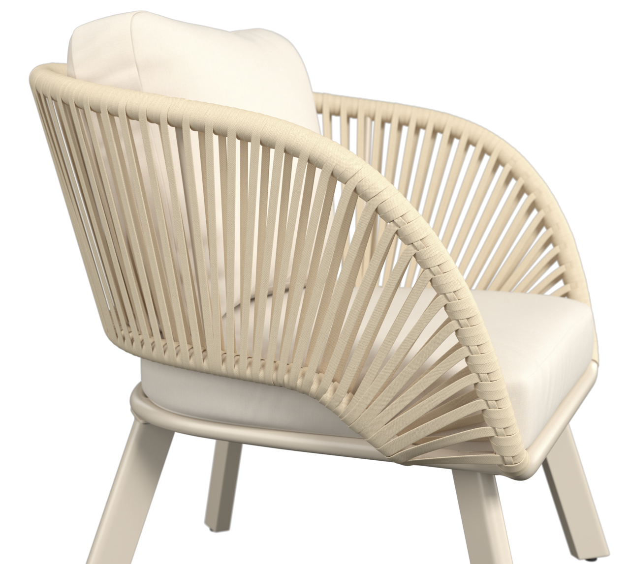 Moderner Loungesessel mit hellem Geflecht und Kissen, seitliche Perspektive