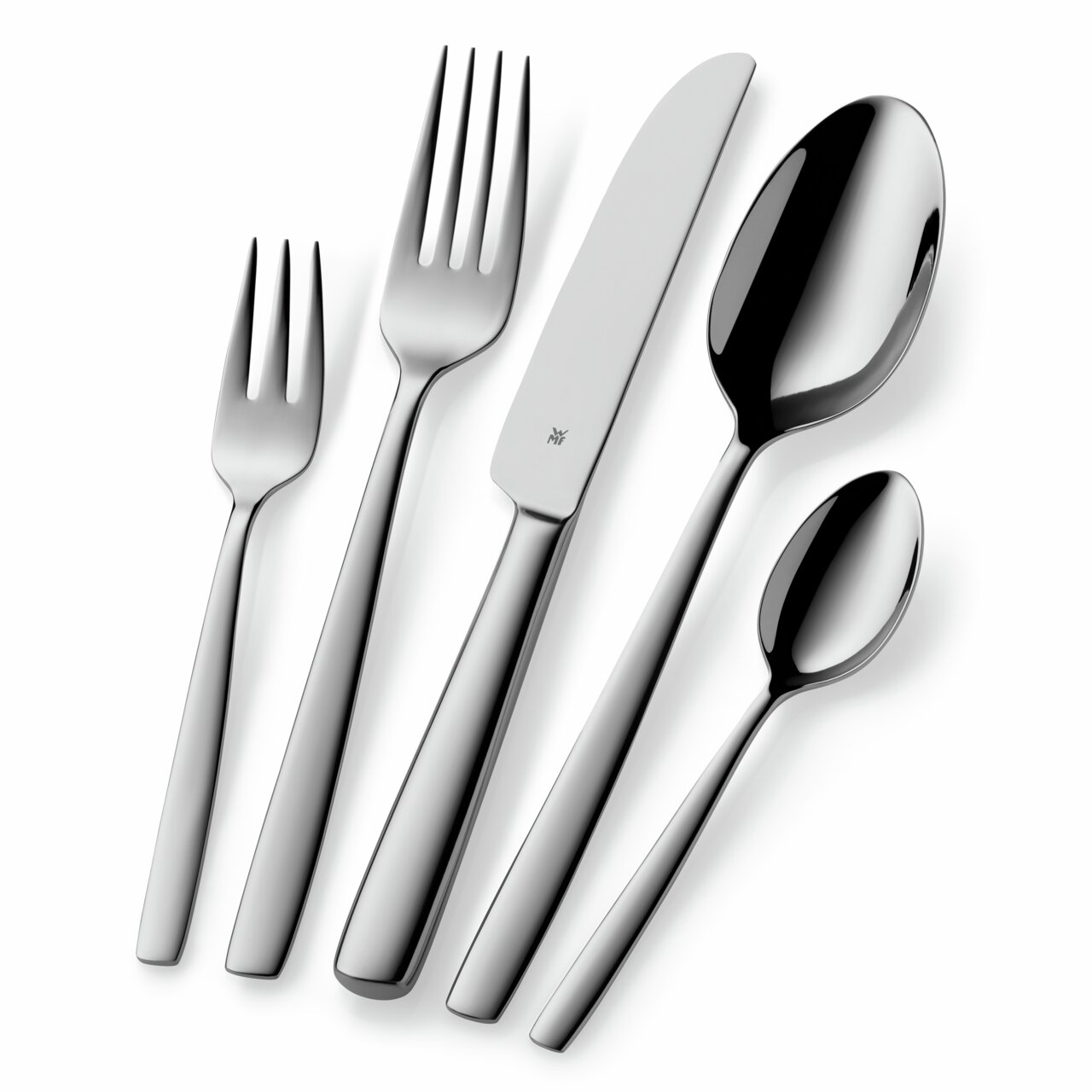 Besteckset Palma 60-tlg. aus Edelstahl, bestehend aus Gabel, Messer, Esslöffel, Dessertgabel und Teelöffel, in schräger Perspektive.