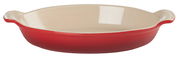 Rote ovale Auflaufform mit Griffen, seitliche Perspektive