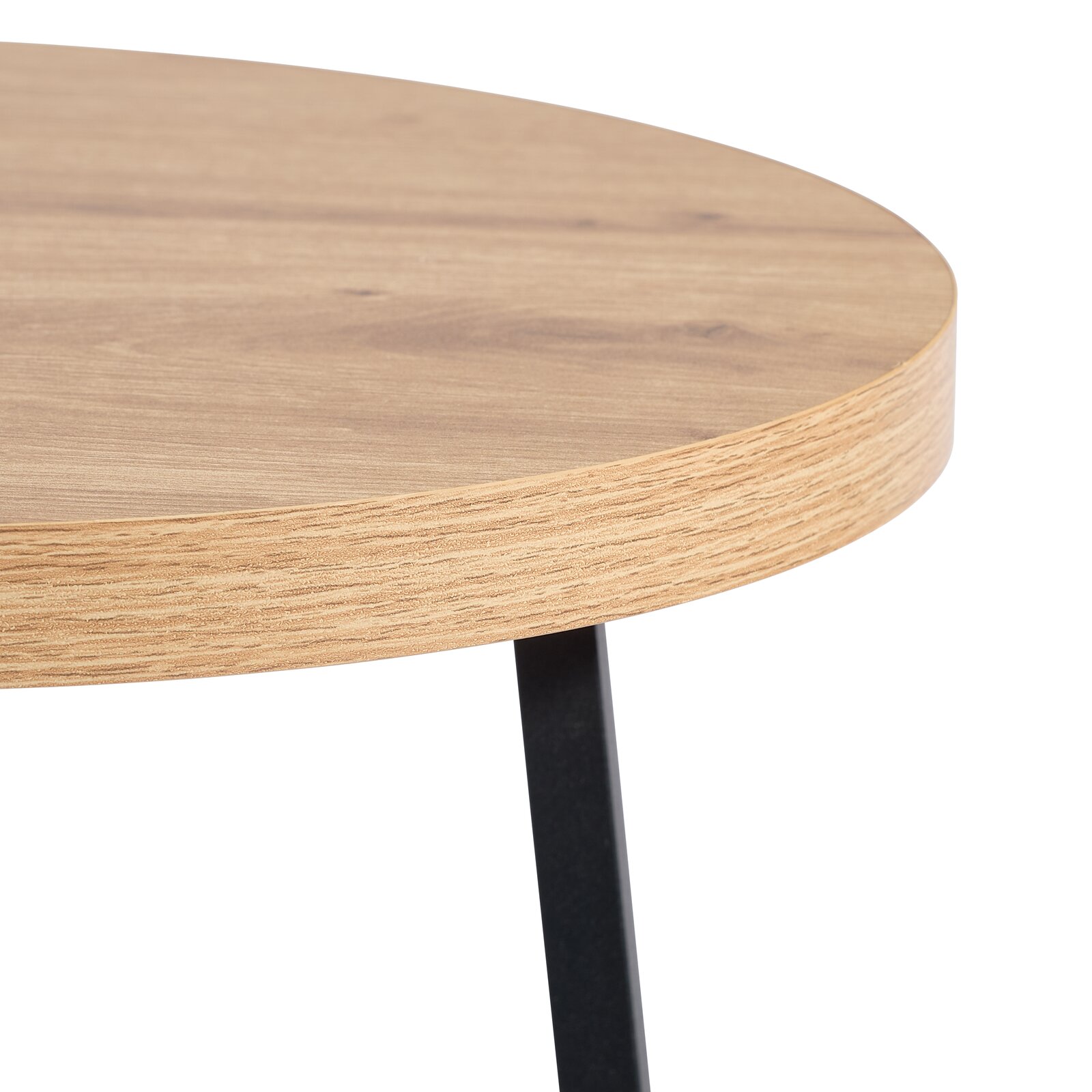Nahaufnahme eines runden Beistelltisches mit Holzoptik und schwarzen Metallbeinen, seitliche Perspektive