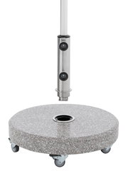 Granit-Sockel mit Rollen und Edelstahlstange, seitliche Perspektive