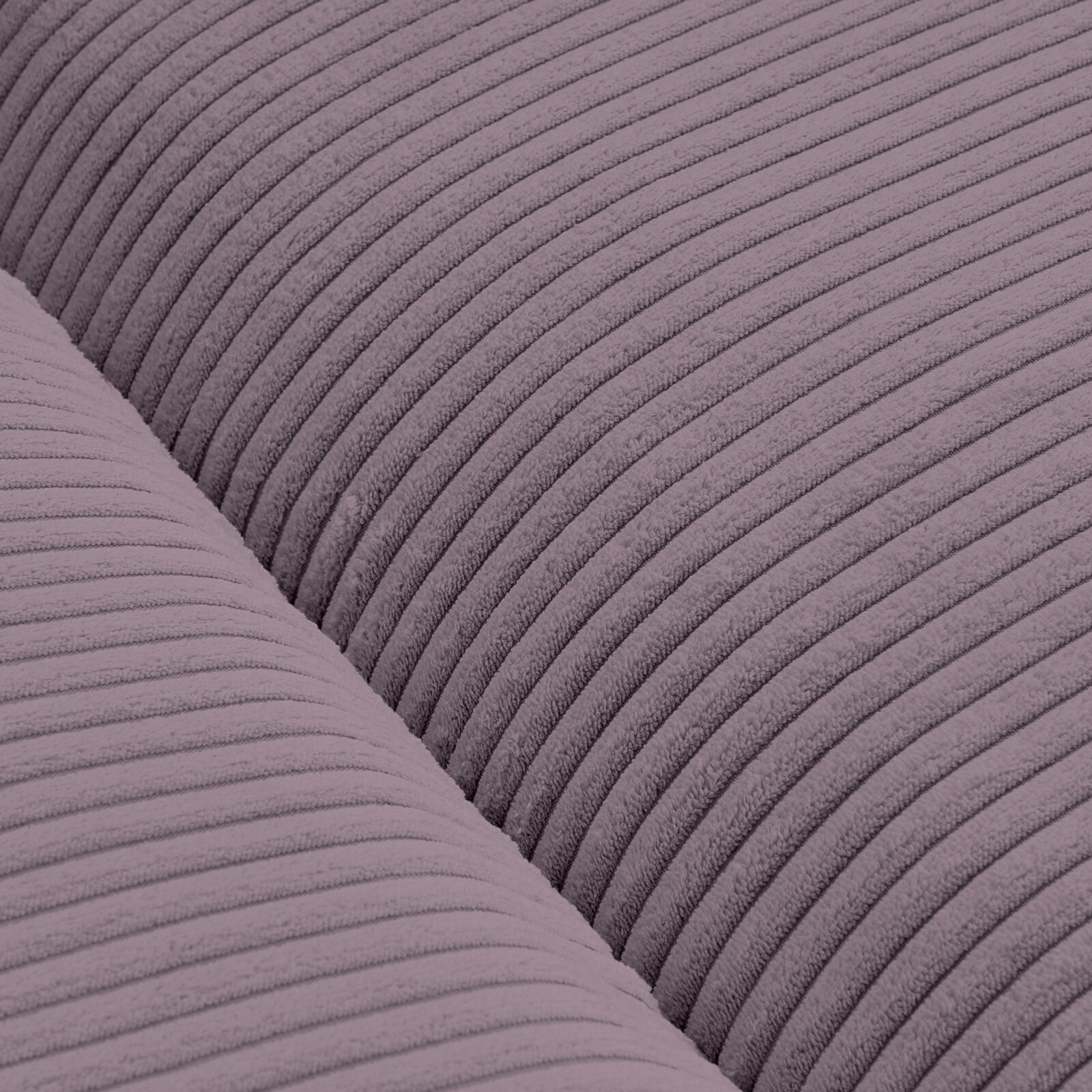 Nahaufnahme eines lila gestreiften Stoffes eines Big-Sofas, Detailansicht der Textur