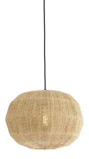 Hängeleuchte aus natürlichem Material in Seitenansicht, mit schwarzem Kabel und warmem Licht.