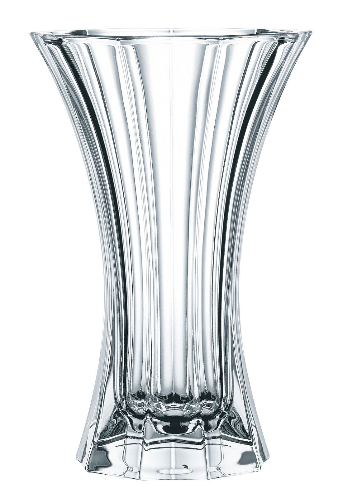Kristallvase aus der Nachtmann Vasen-Serie SAPHIR, frontal abgebildet mit elegantem, facettiertem Design.