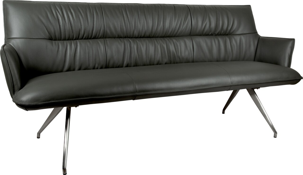 Novel Bank OSAKA 5.0 Dunkelgraues Leder-Sofa mit gepolsterter Rückenlehne, Armlehnen und schrägen Metallfüßen, freigestellt auf weißem Hintergrund, Ansicht schräg von vorne.