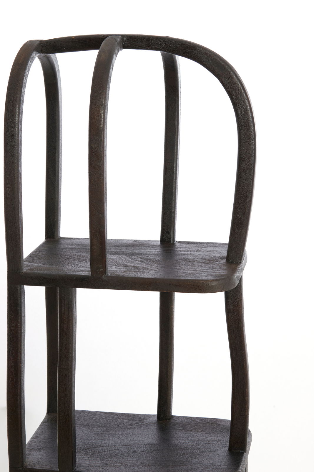 Light&Living Kabinett LOWE Holzregal mit zwei Ebenen und gebogenen Seitenstreben, seitliche Perspektive