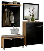 Garderoben-Set 5-tlg. in moderner Holz- und Schwarzoptik, bestehend aus Wandpaneel mit Haken und Ablage, Sitzbank mit Stauraum, und Schrank mit Spiegel, seitliche Perspektive