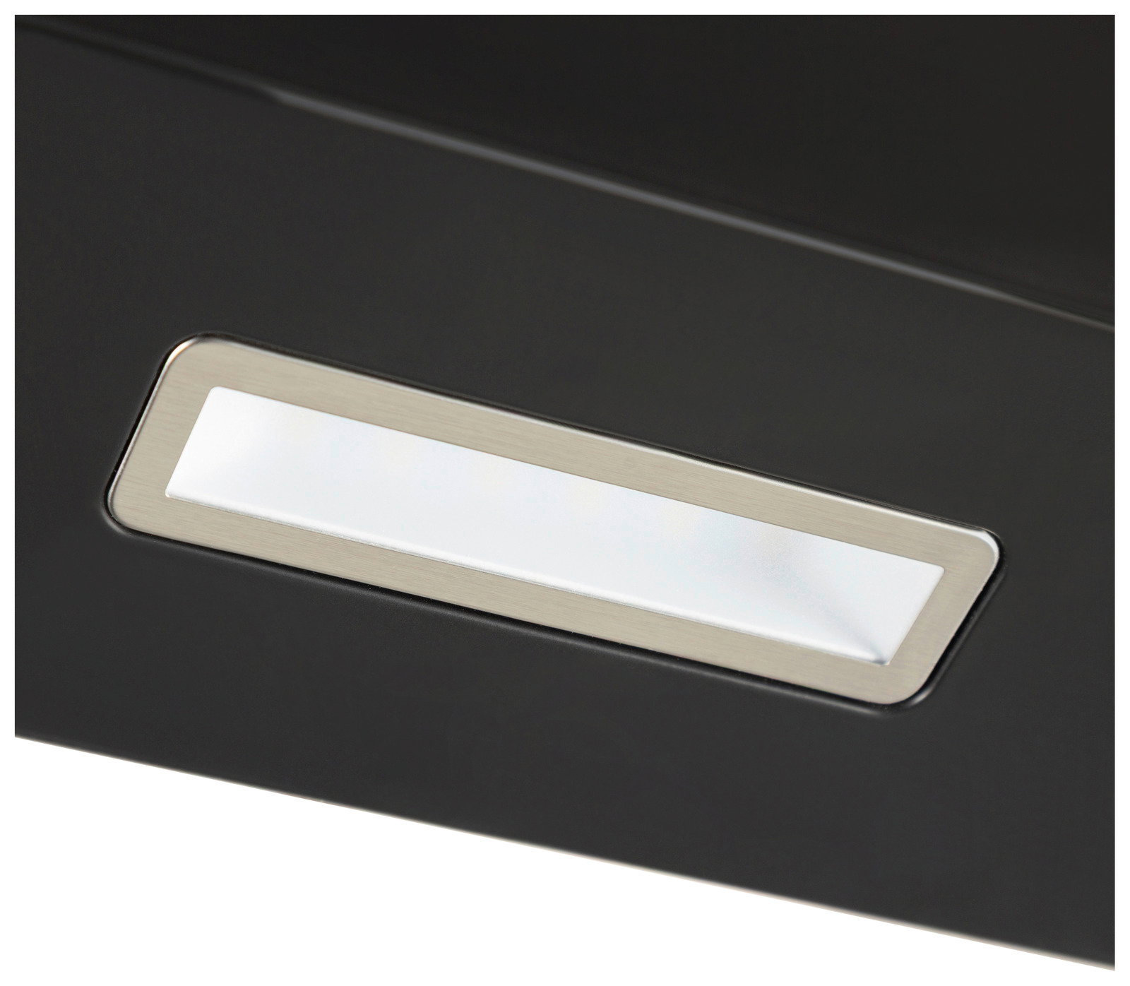 Nahaufnahme einer rechteckigen LED-Leuchte in einer Dunstabzugshaube