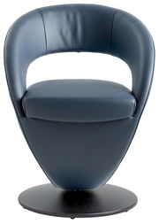 Moderner blauer Sessel aus Leder mit runder Basis, Frontalansicht