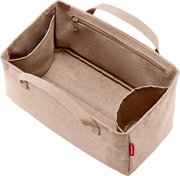 Beiger Stoff-Organizer mit zwei Tragegriffen, Innenfächern und Reißverschlussfach, geöffnet in schräger Draufsicht