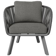 Grauer Loungesessel mit Kissen, Vorderansicht