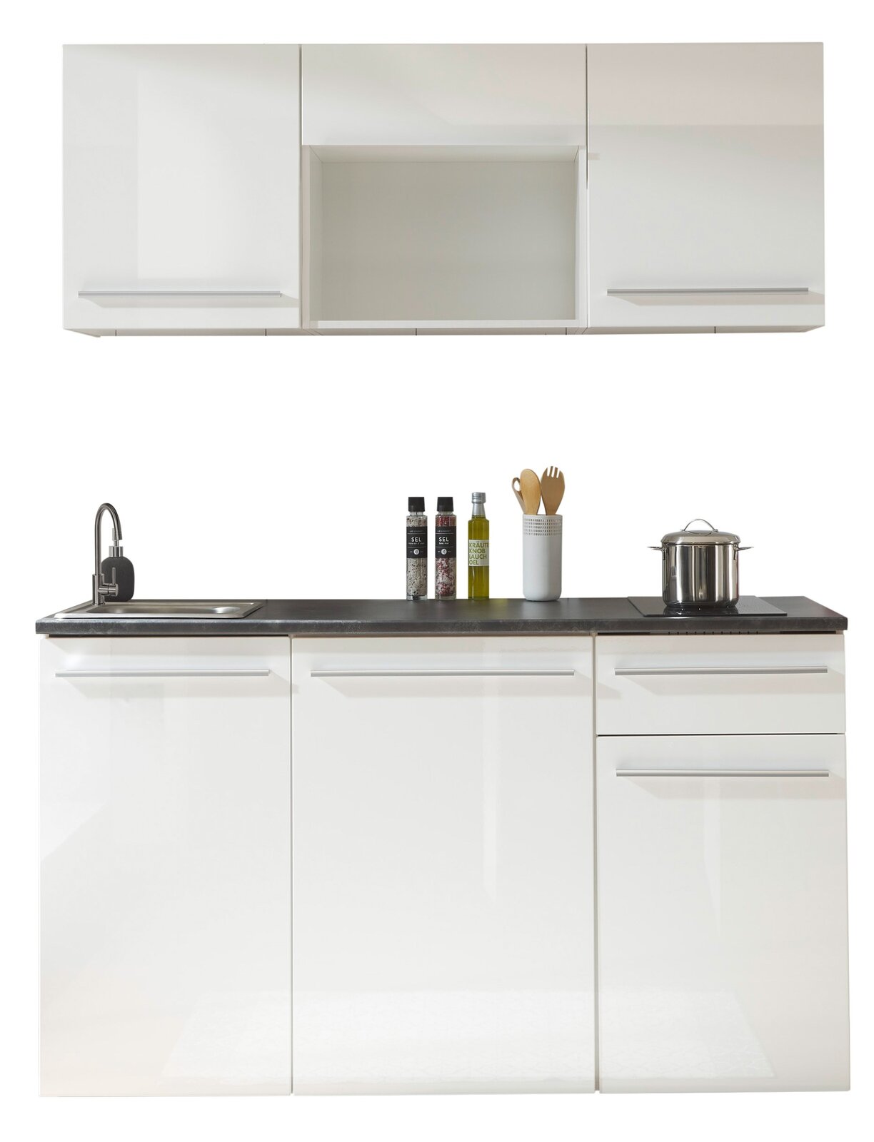 Moderne Single-Küche in Weiß mit Oberschränken, Spüle und Kochfeld, frontale Ansicht