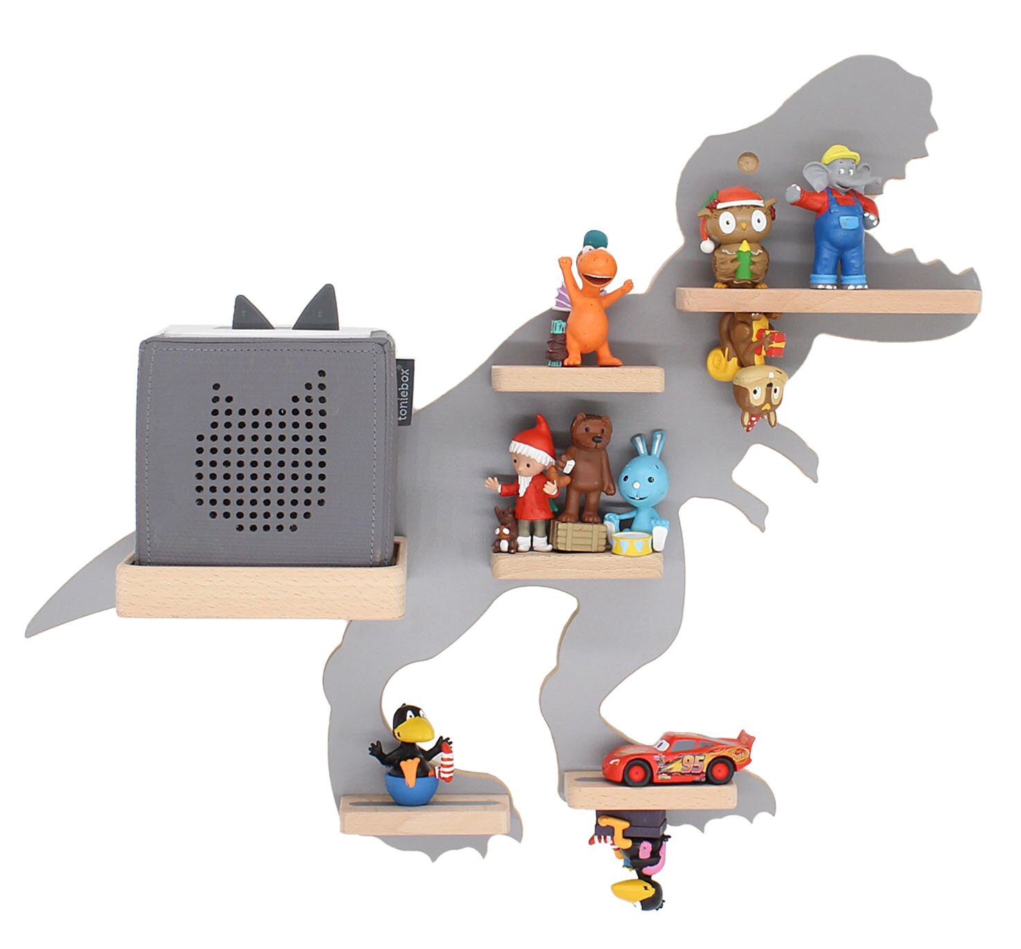 Grau lackiertes Wandregal in Bärenform mit mehreren Holzablagen, links mit Toniebox-Ablage, dekoriert mit kleinen Spielfiguren frontale Ansicht.