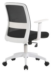 Moderner Drehstuhl mit weißem Rahmen und schwarzer Netzrückenlehne, seitliche Perspektive