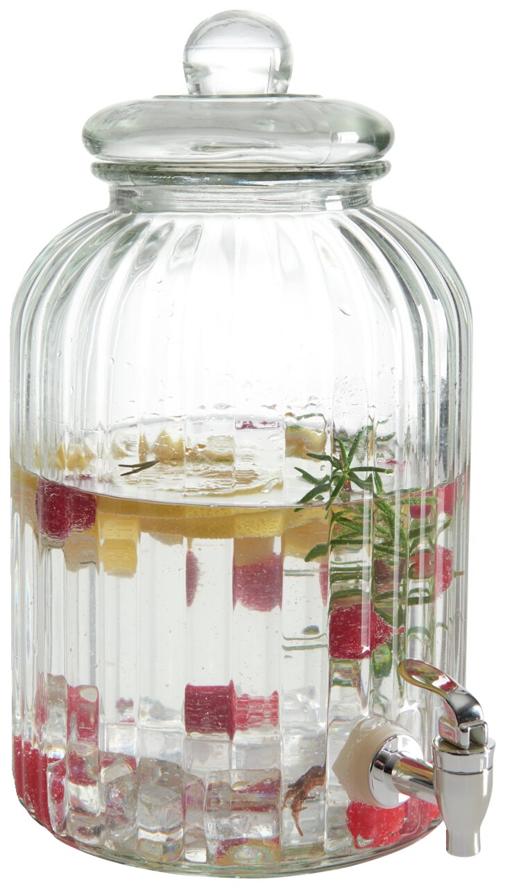 Glas-Getränkespender mit Zapfhahn, gefüllt mit Wasser, Zitronenscheiben, Himbeeren und Rosmarin, seitliche Perspektive