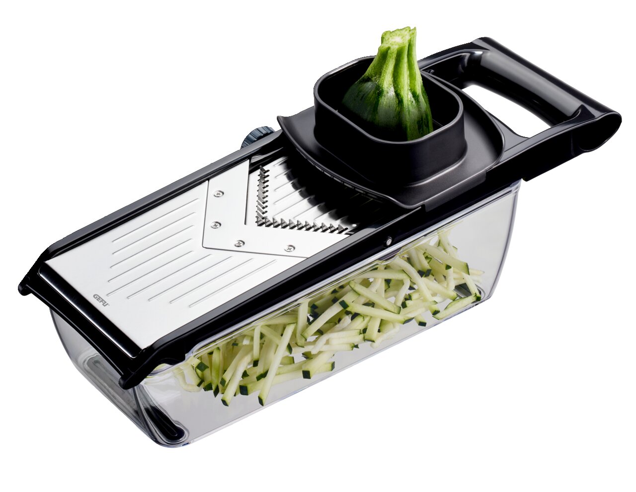 V-Hobel Julienne mit Auffangbehälter, seitliche Perspektive, Zucchini wird geschnitten