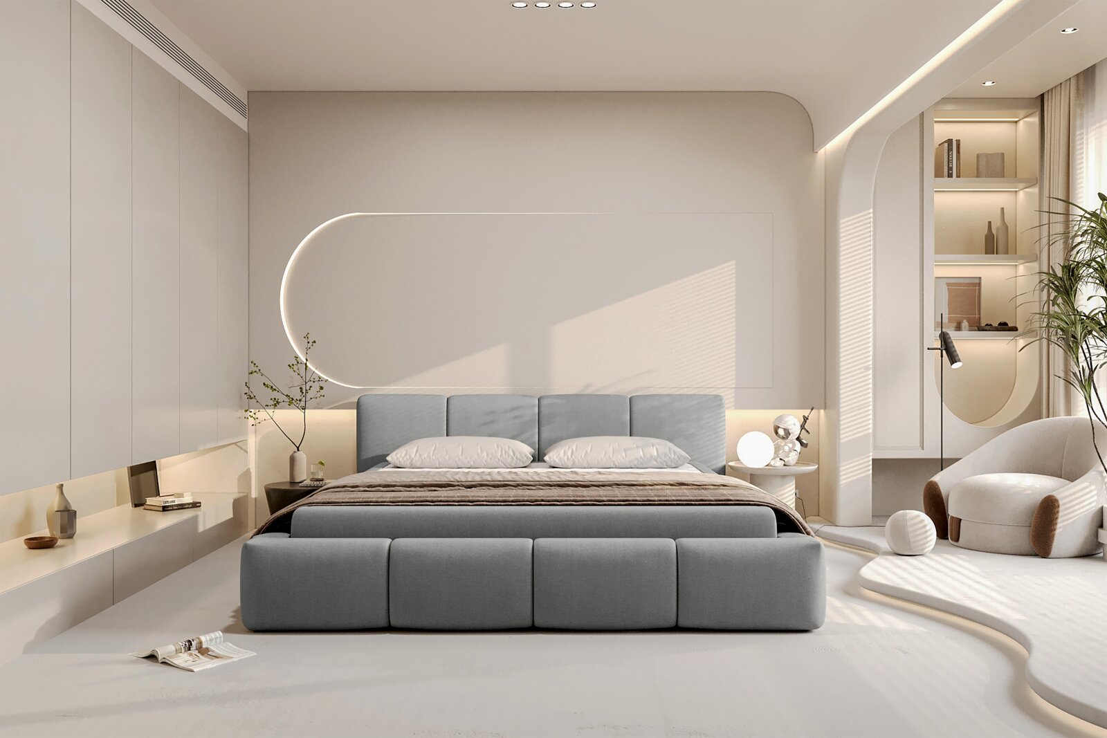 Frontale Ansicht eines modernen, gepolsterten Doppelbetts in Grau mit hohem, segmentiertem Kopf- und Fußteil in einem hellen, luxuriösen Schlafzimmer.