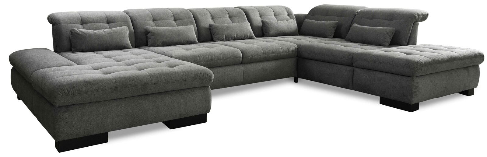 Großes, graues Ecksofa in U-Form mit mehreren Kissen, Ansicht von schräg vorne.