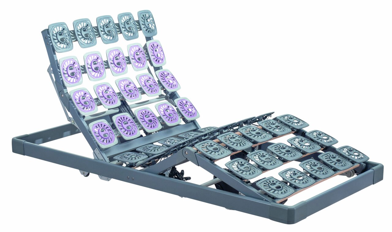 Verstellbarer Systemrahmen 80x200 mit ergonomischen Federleisten, seitliche Perspektive