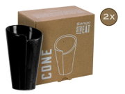 Schwarzer konischer Keramikbecher mit Ausgießkerbe vor brauner Sango STREAT CONE Verpackung, Produktansicht schräg von vorn (2er-Set)
